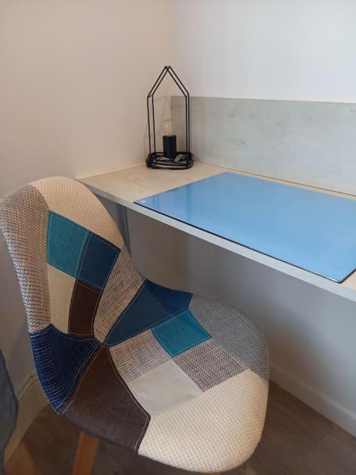 Cosy T2, Meuble De Tourisme 3 Etoiles, Parking Ferme , 2velos, Wi-fi